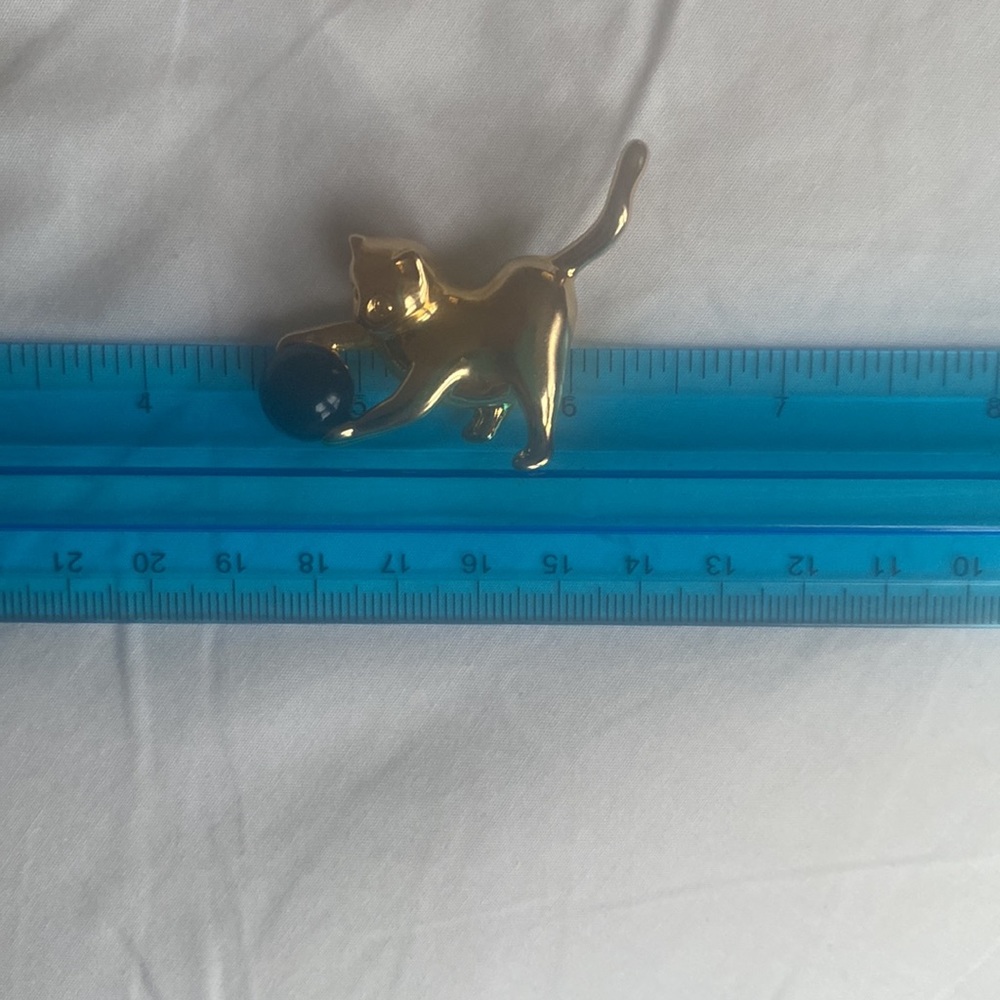 Cat brooch - Picture 4 of 5